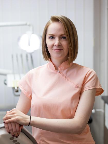 Király Bettina - Fogászati asszisztens